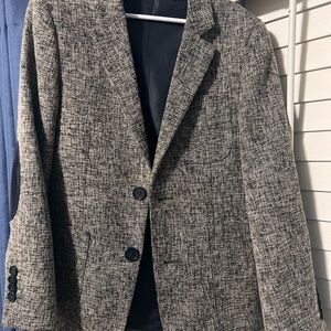 Isaac Mizrahi Boy’s Black and Navy Blazer